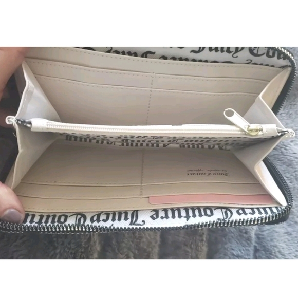 New W Tags Juicy Couture Peek A Bow Grey & Black Logo Wallet Cute - Picture 3 of 3